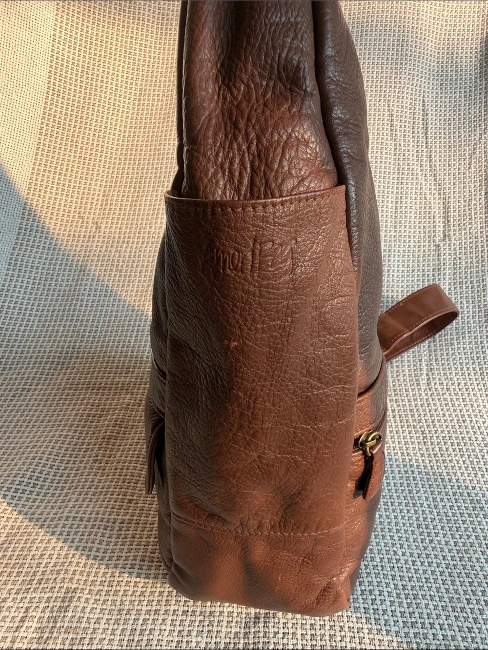AmeriBag Healthy Back Bag in brown